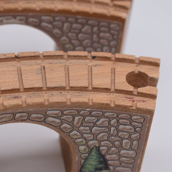 Arched Curved Viaduct Bridge Wooden Clickity Clack Thomas and Friends Used Fair - Picture 5 of 11
